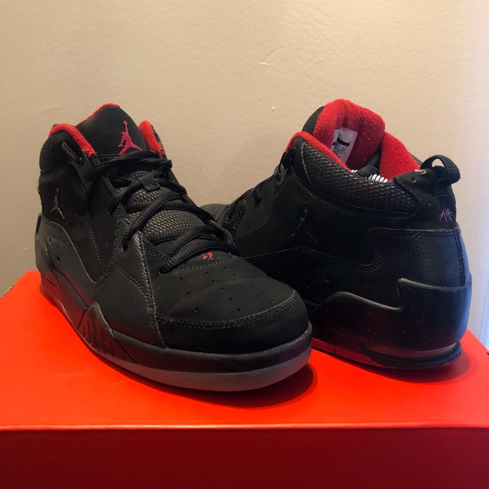 Air Jordan “classic 90”